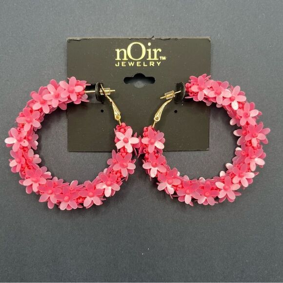 Noir Pink Floral Hoop Earrings. NWOT! - Picture 1 of 2